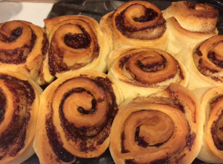 Pillsbury Cinnabon Bakery Inspired Cinnamon Rolls