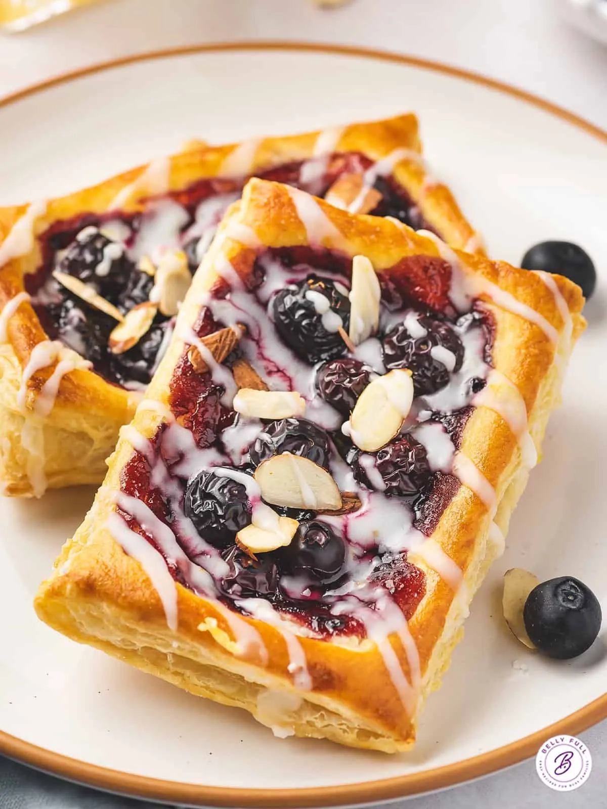 Quick and Easy Puff Pastry Blueberry Tart