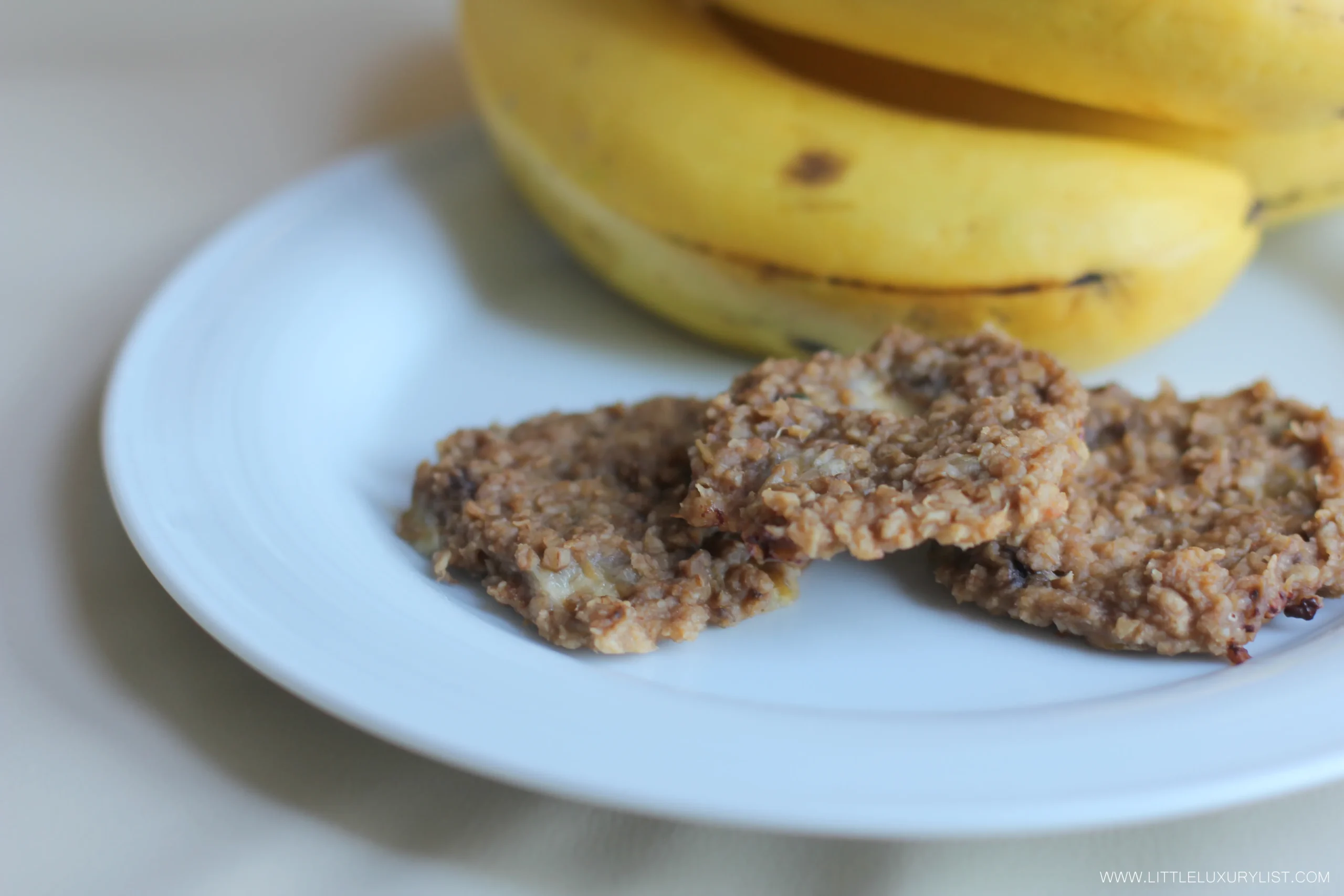 Rachel's Sugarless Banana Oatmeal Cookies