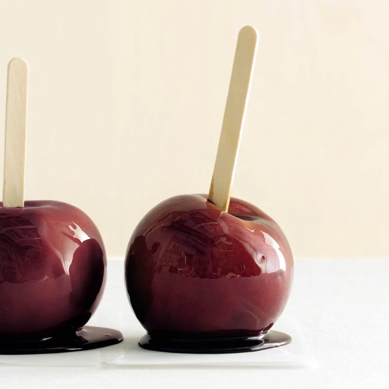 Red Wine Caramel Apple Ice Cream