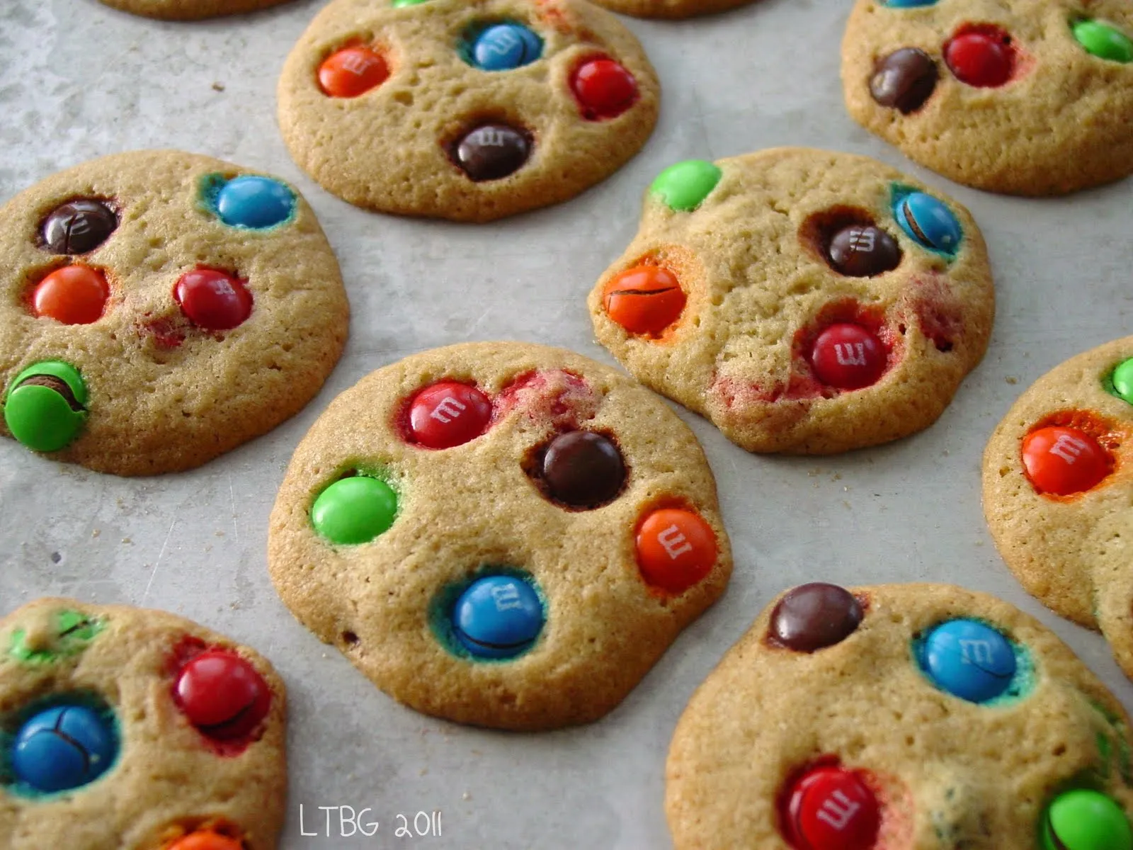 Reds Ultimate M&M's Cookies
