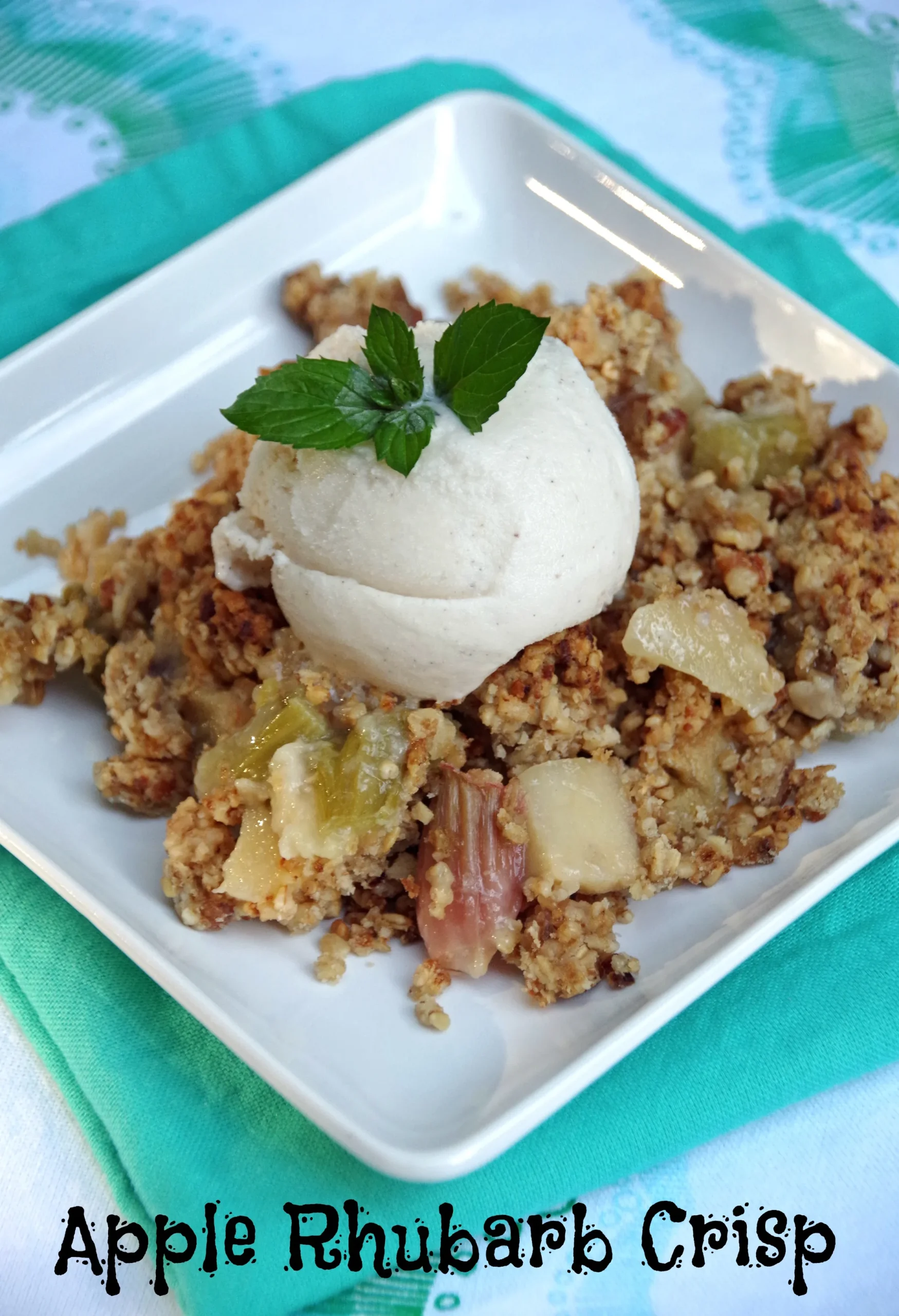 Rhubarb Apple Fruit Crisp
