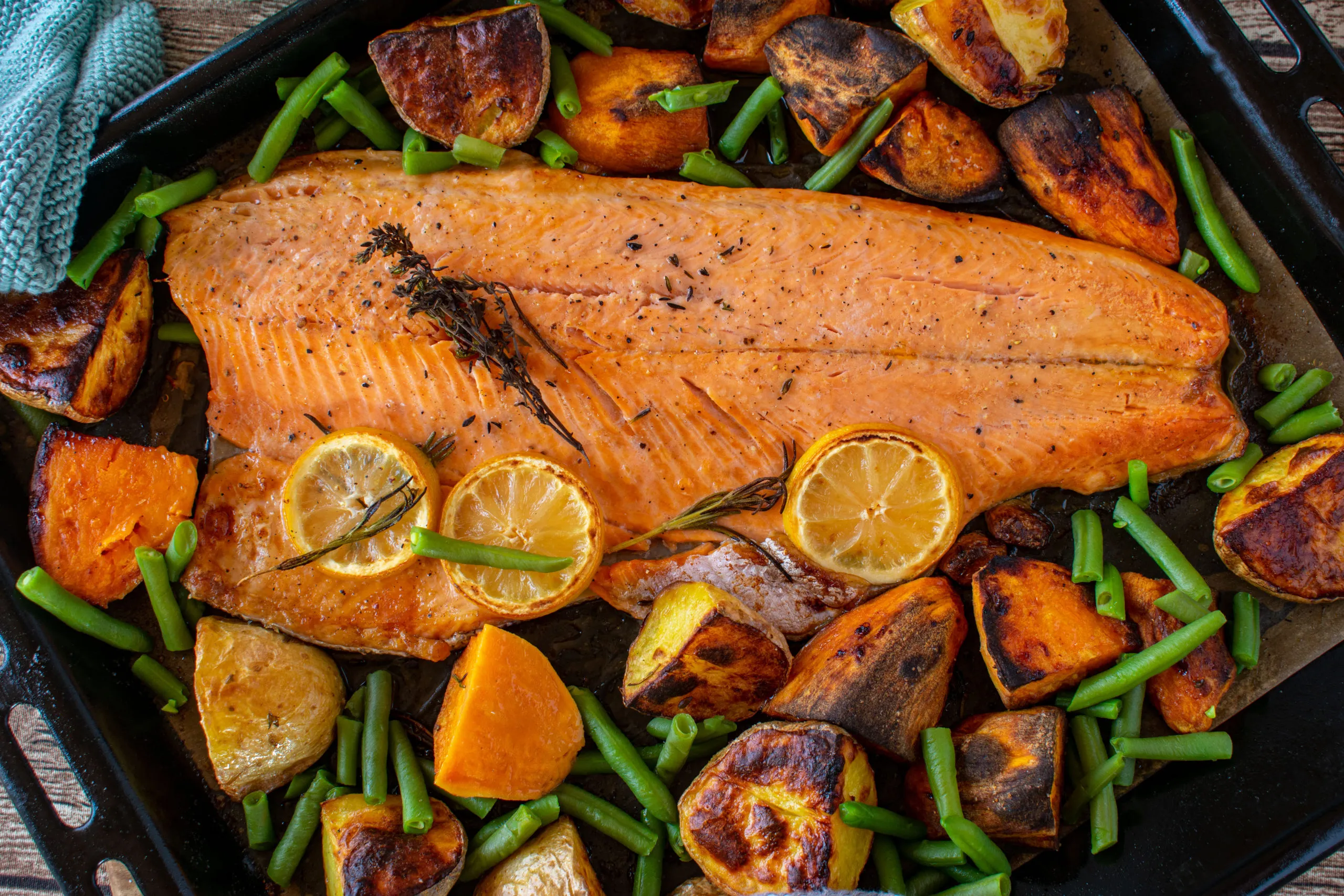 Salmon Salad with Red Potatoes and Green Beans