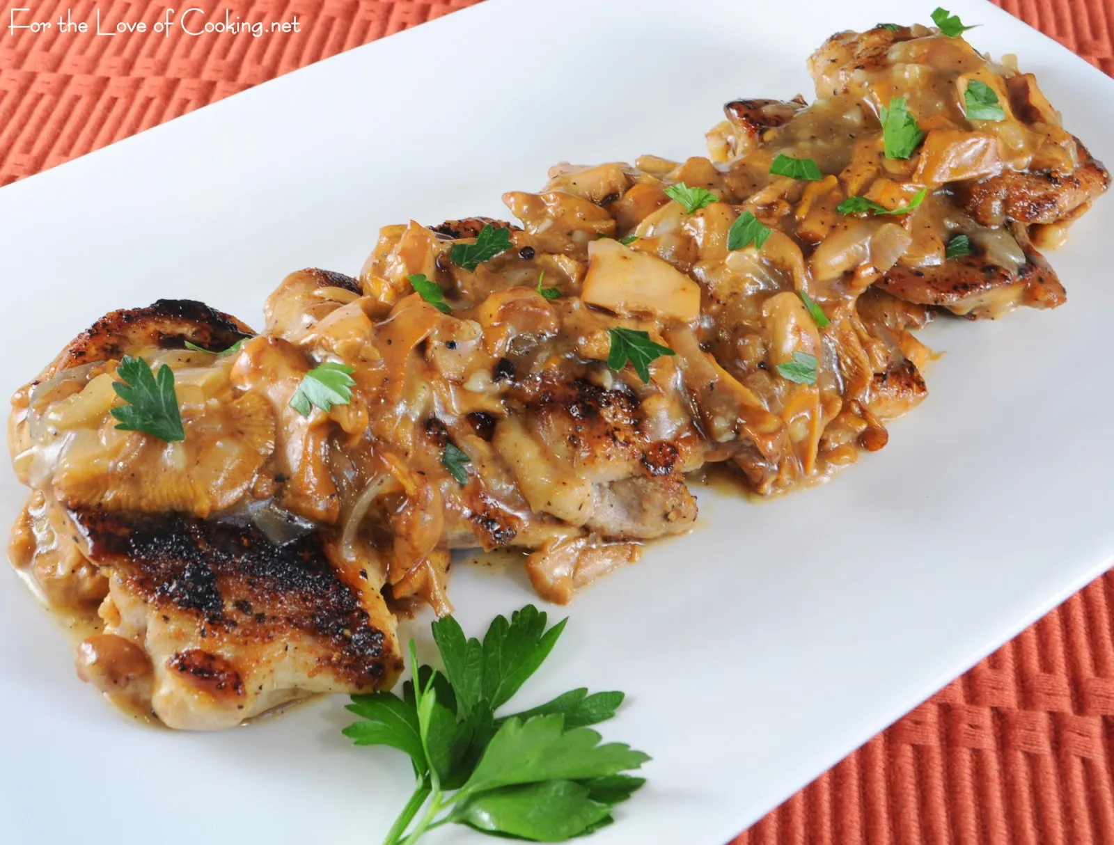 Sauteed Strips of Chicken with Chanterelles