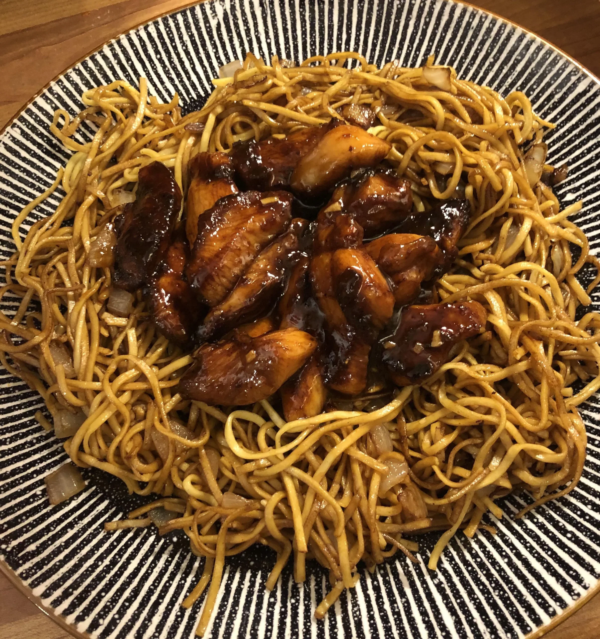 Sesame Pork Lo Mein
