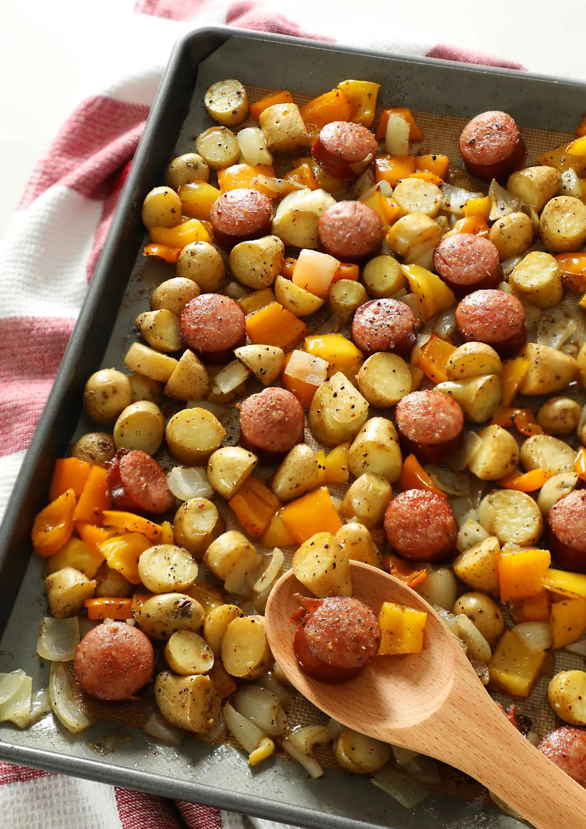 Sheet Pan Kielbasa Potatoes and Green Beans