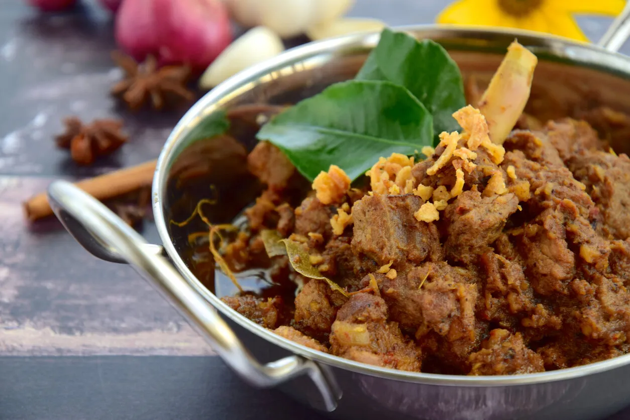 Slow Cooker Beef Rendang