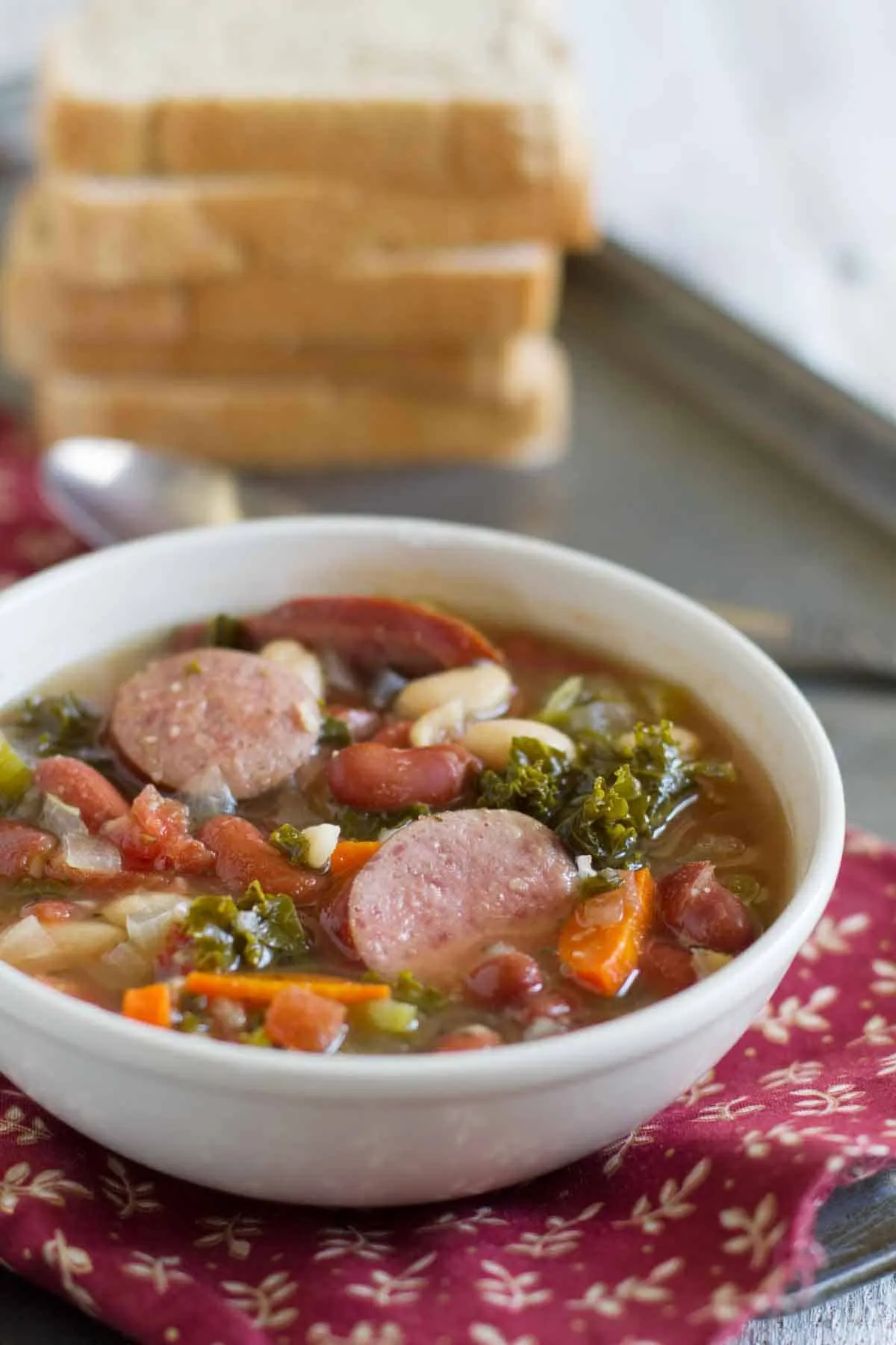 Slow Cooker Sausage Vegetable Soup