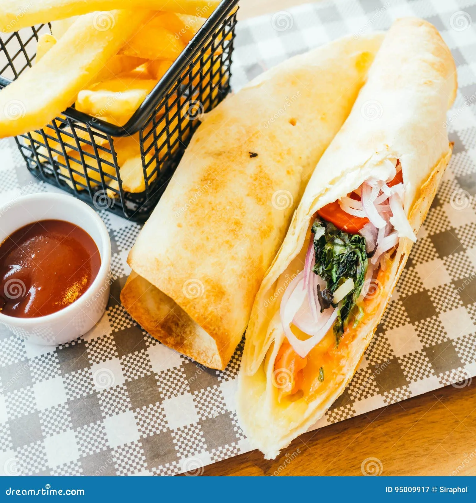 Smoked Salmon Veggie Wraps