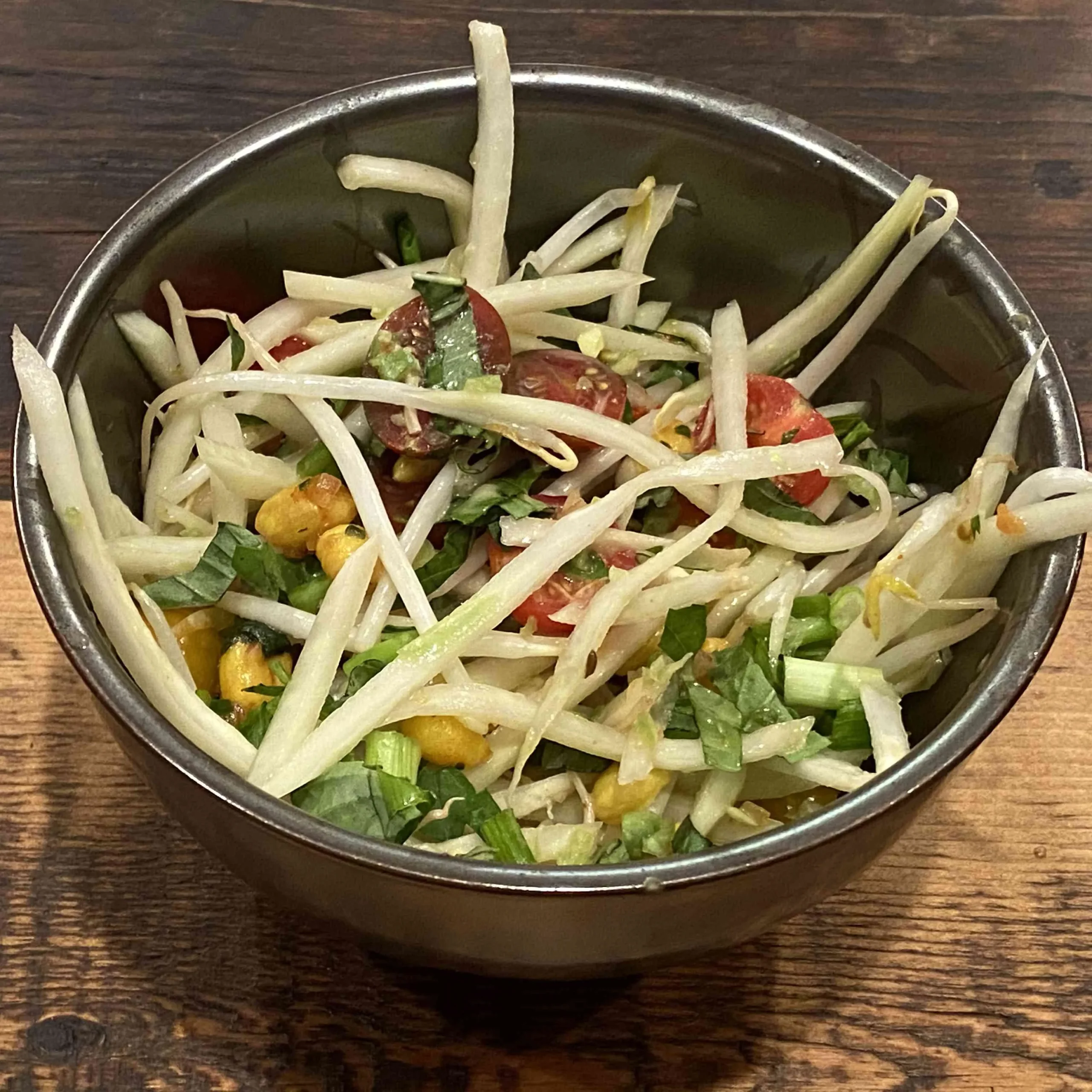 Som Tam Green Papaya Salad