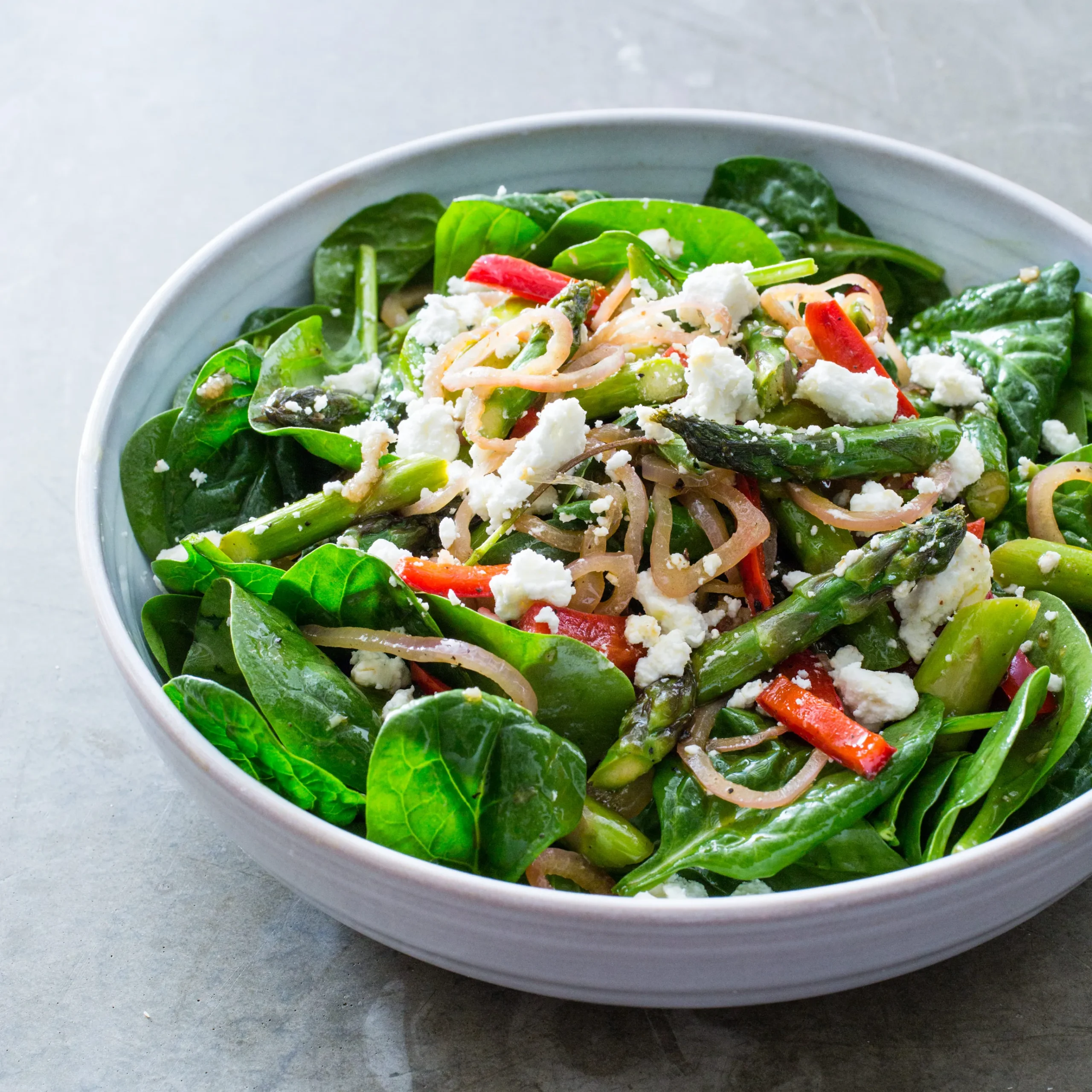 Spinach and Red Pepper Salad