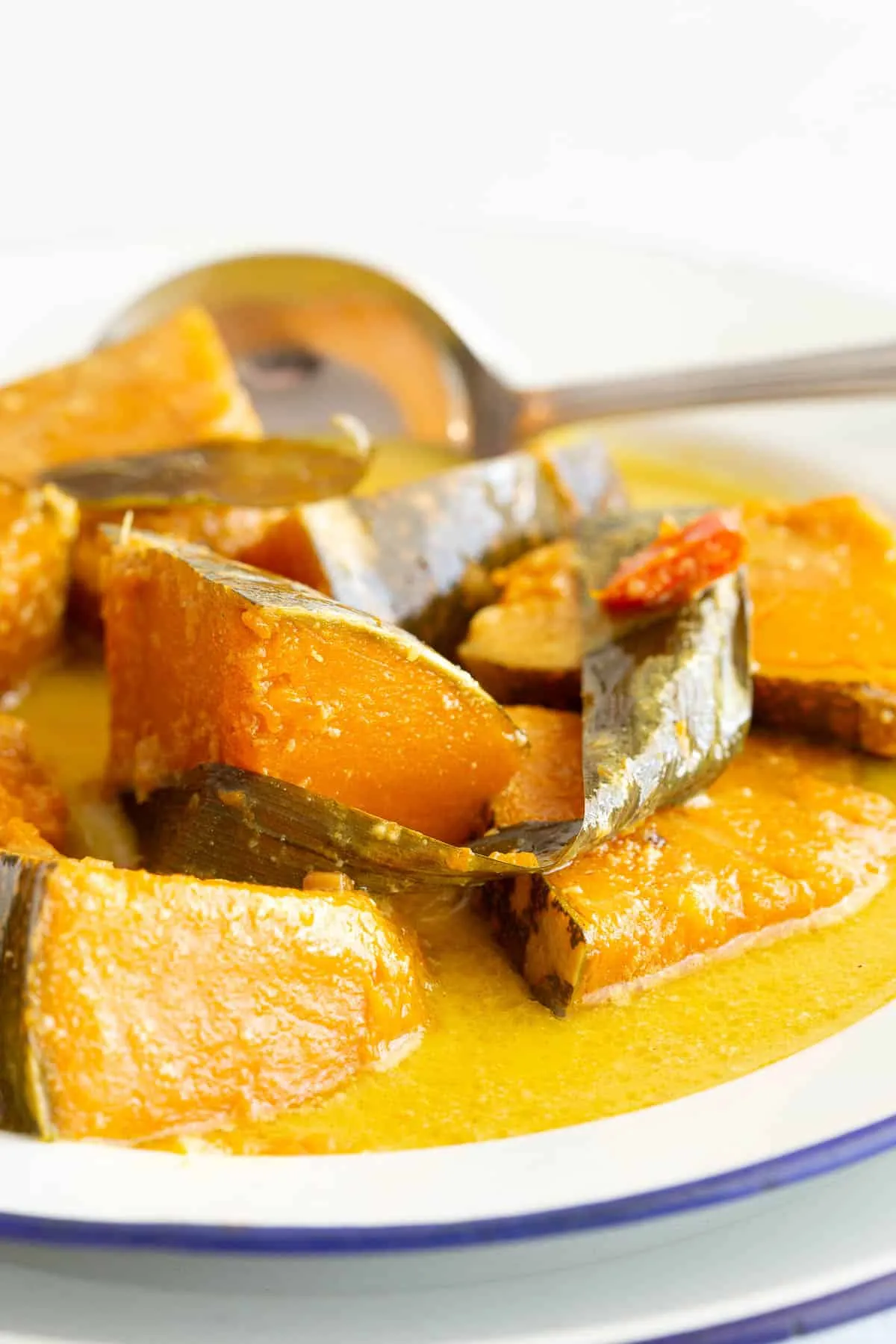 Sri Lanka Wattakka Curried Pumpkin