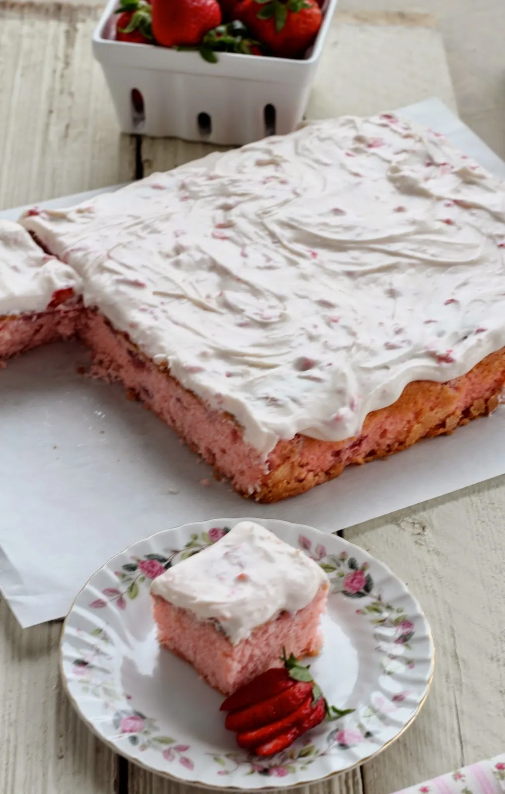 Strawberries Cream Sheet Cake