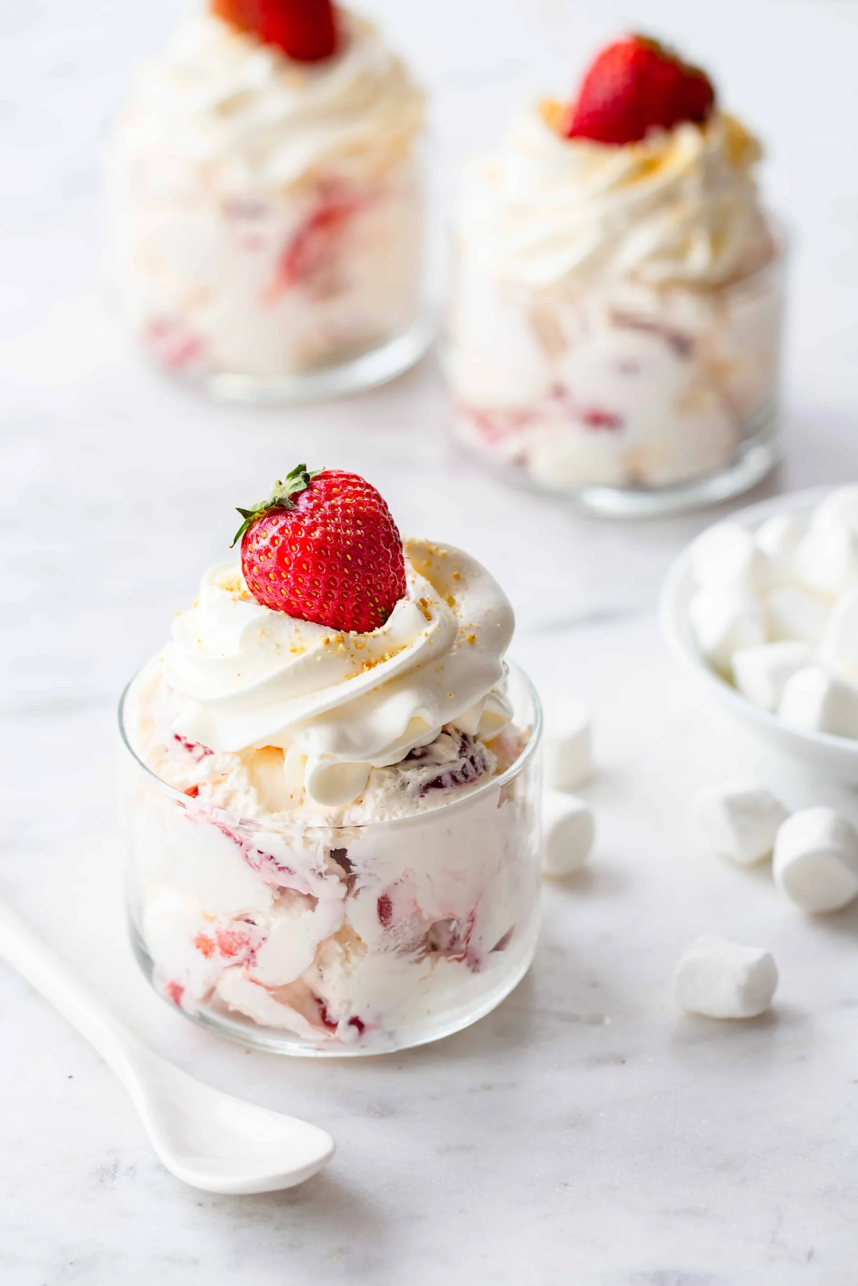 Strawberry Cheesecake Pudding Dessert