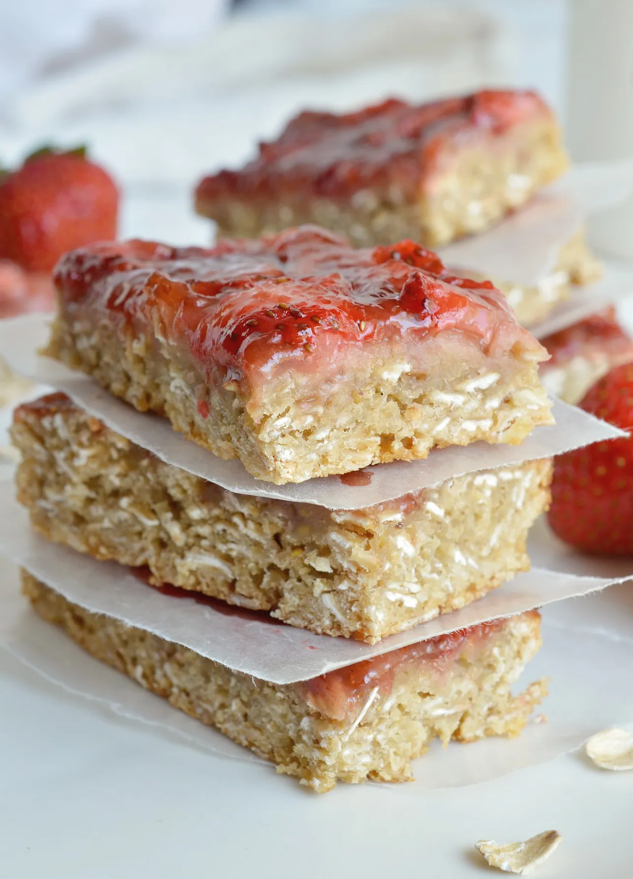Strawberry Oatmeal Vegan Breakfast Bars