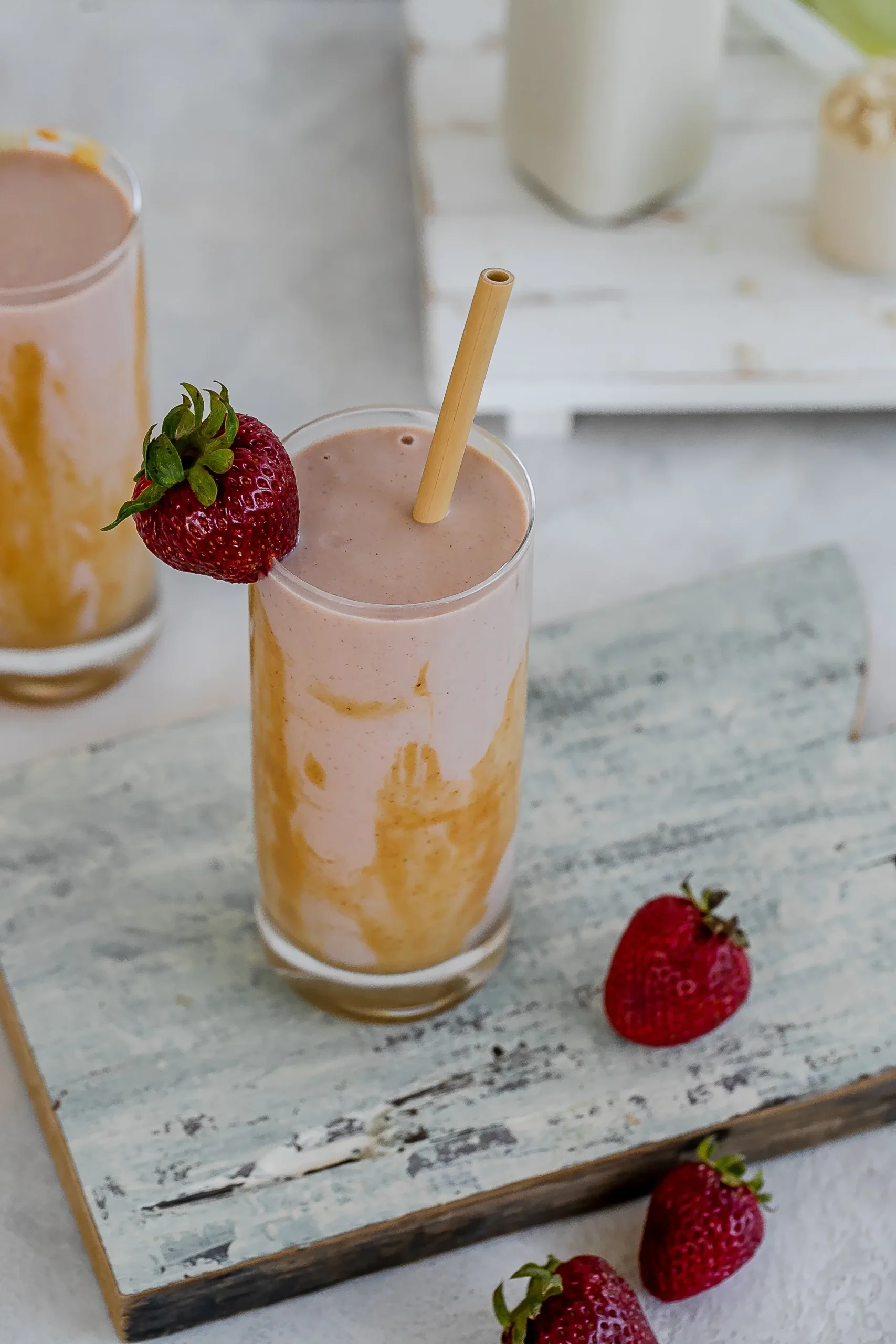 Strawberry Peanut Butter Smoothie