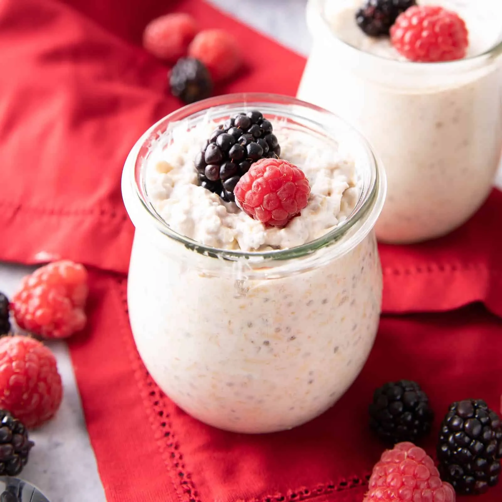 Vegan Vanilla Overnight Oats