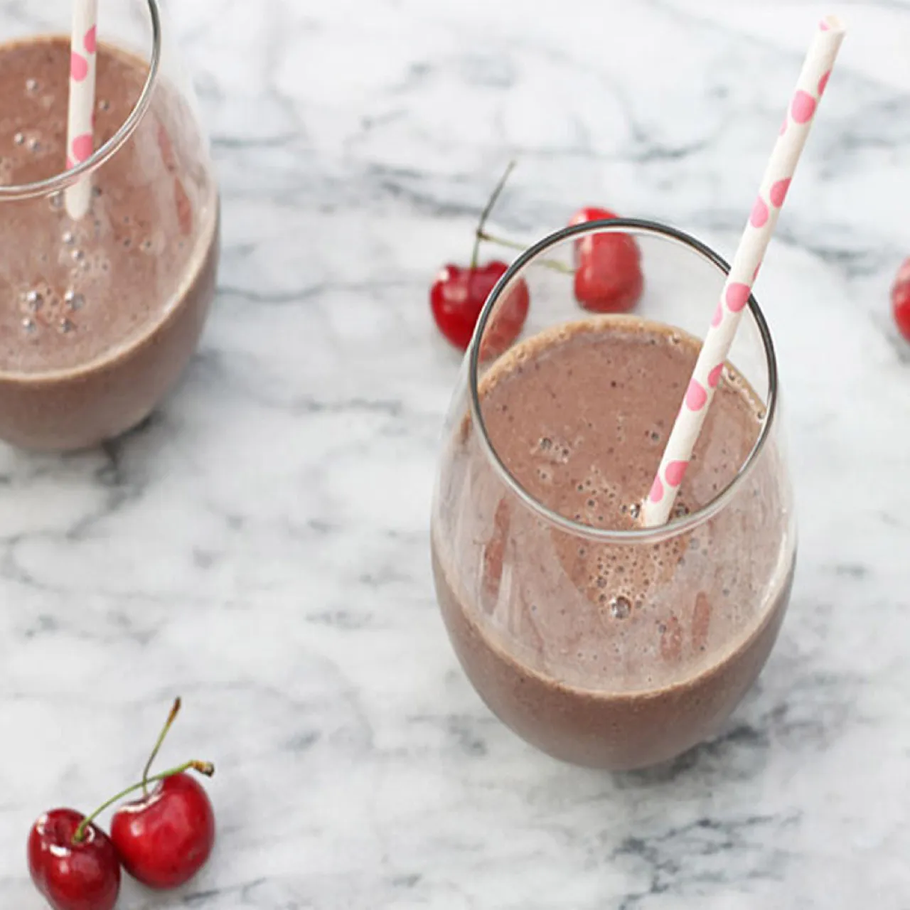 berry rich skin saver smoothie