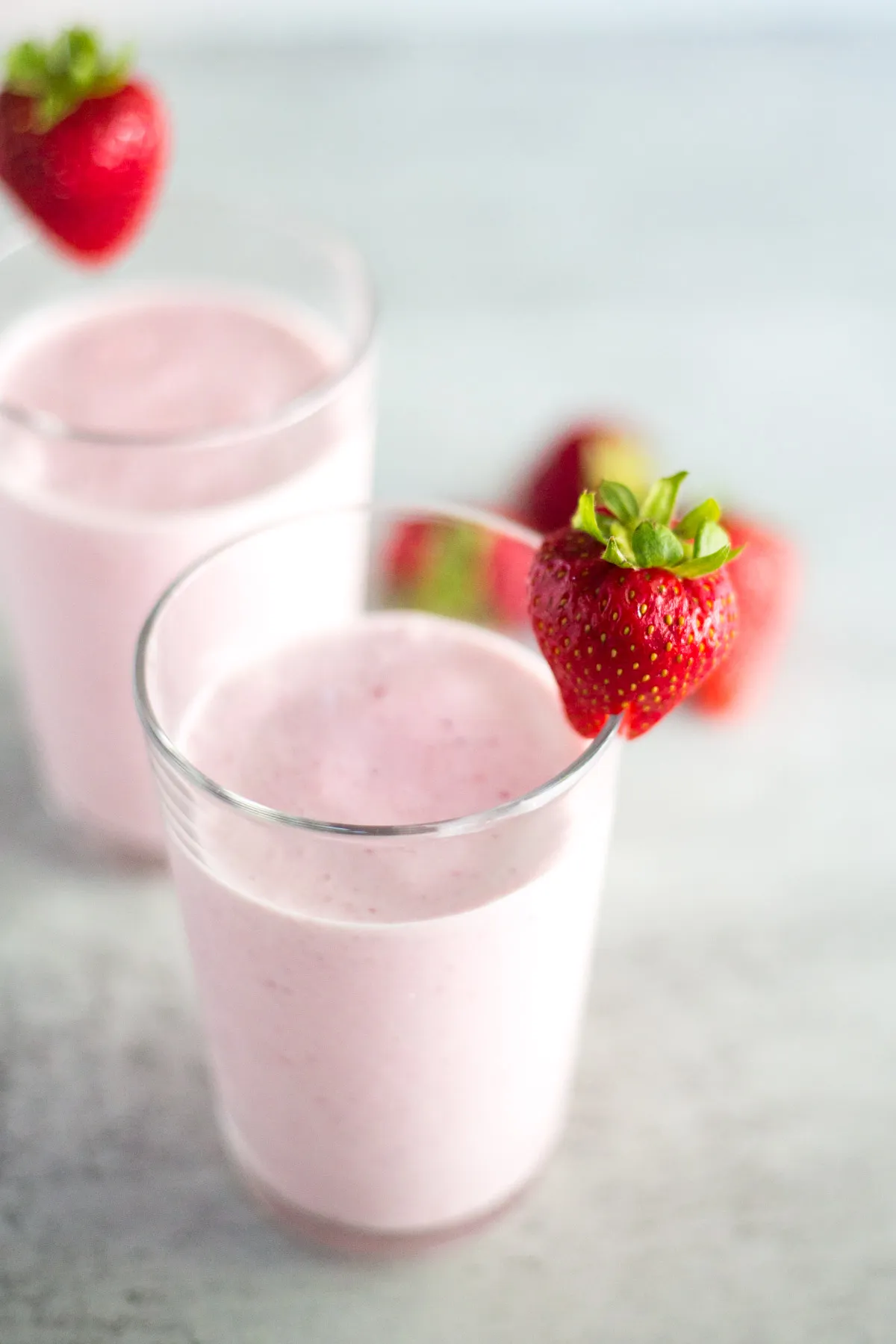 strawberry cottage cheese smoothie
