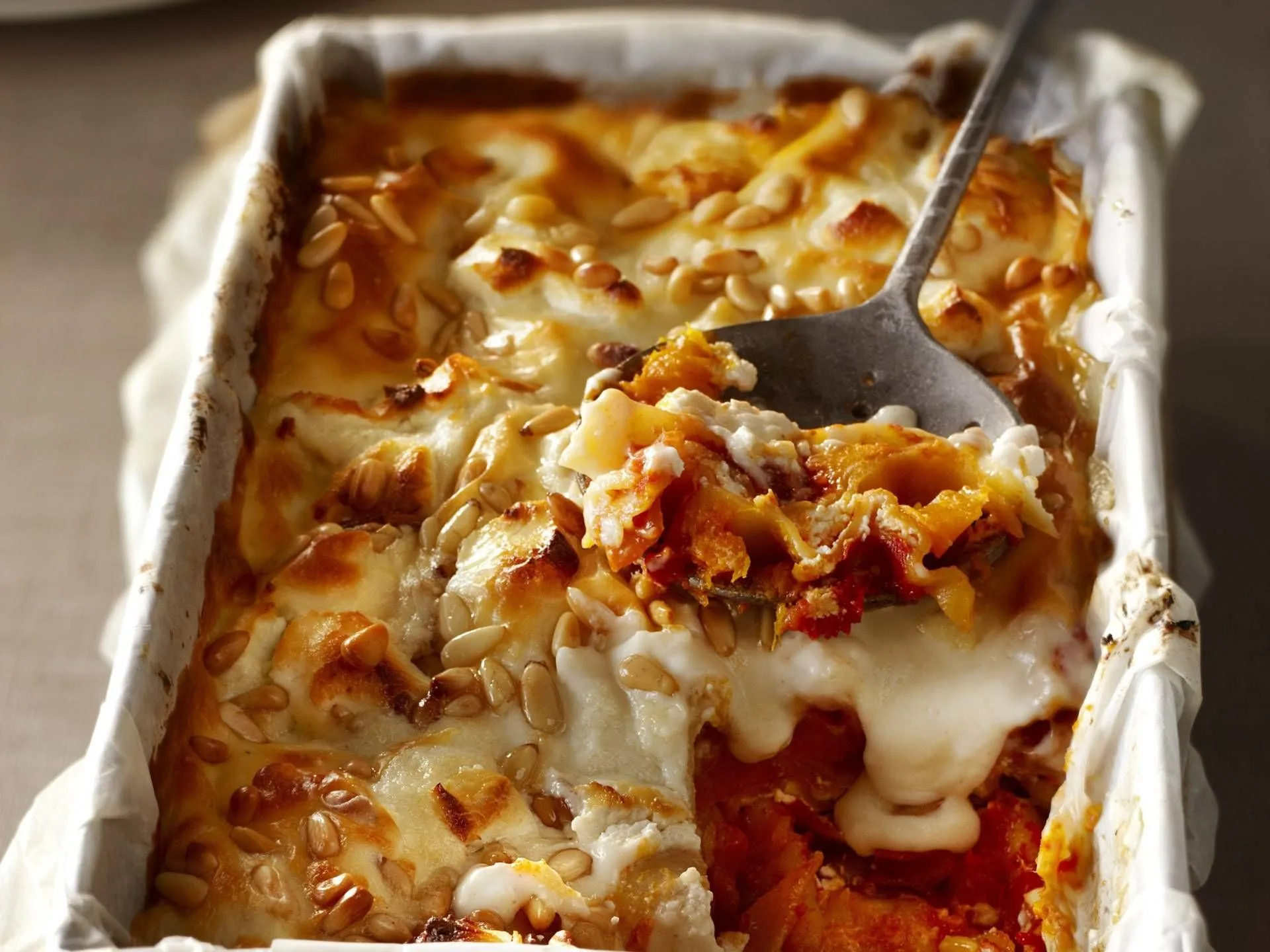 zoete alternatieve lasagne met tofu en munt